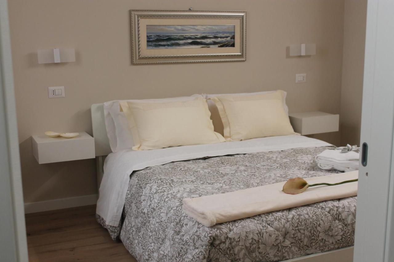 Room 369 Termoli Bagian luar foto