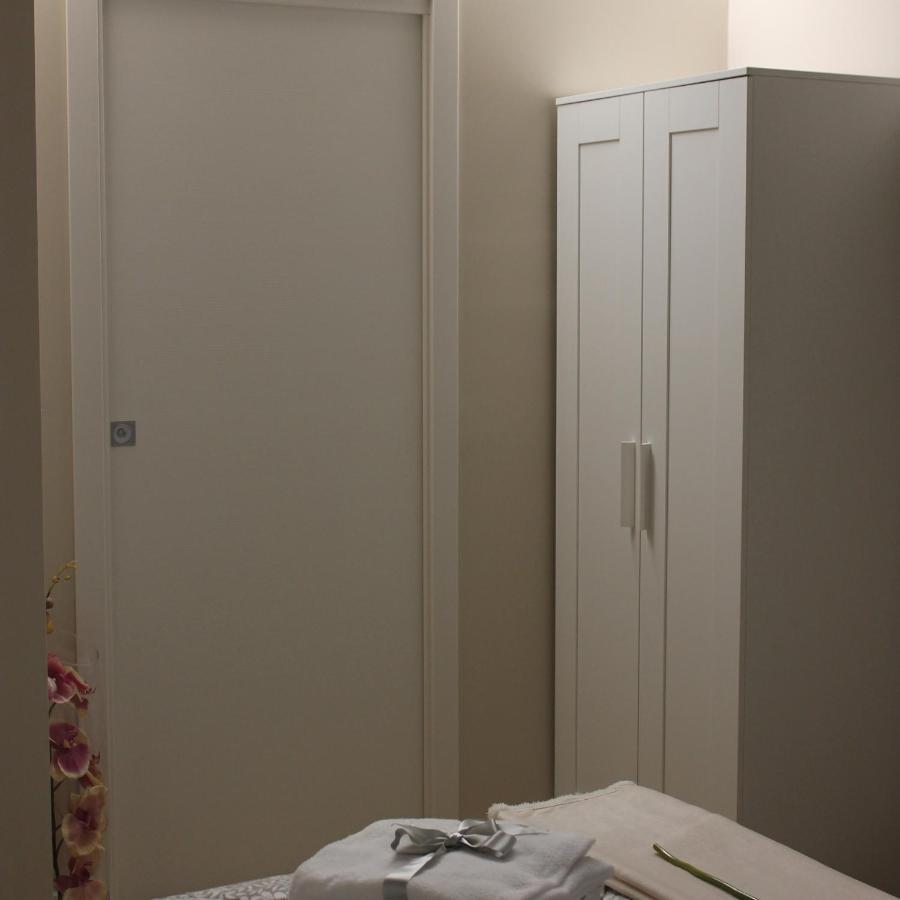 Room 369 Termoli Bagian luar foto
