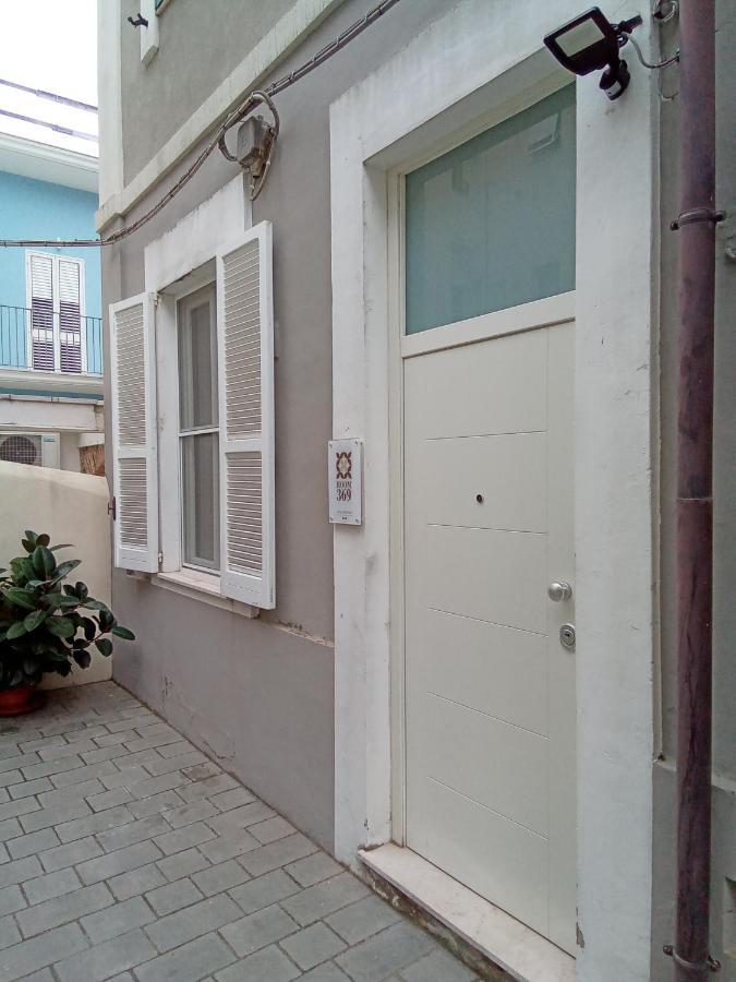 Room 369 Termoli Bagian luar foto